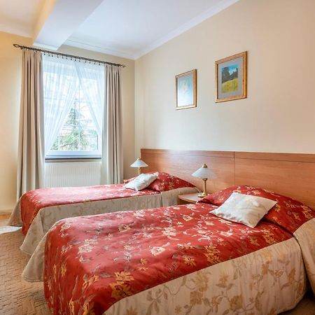 Lech Resort & Spa Leba Bagian luar foto